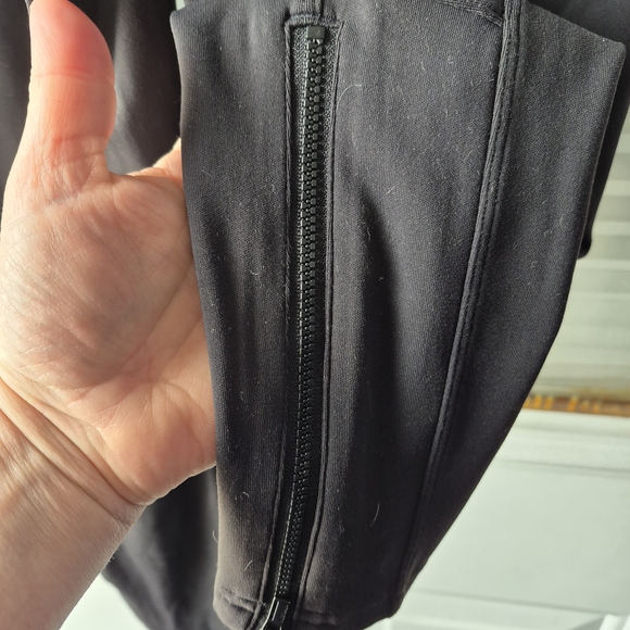 Athleta Charcoal High-Rise Leggings - Picture 5 of 6